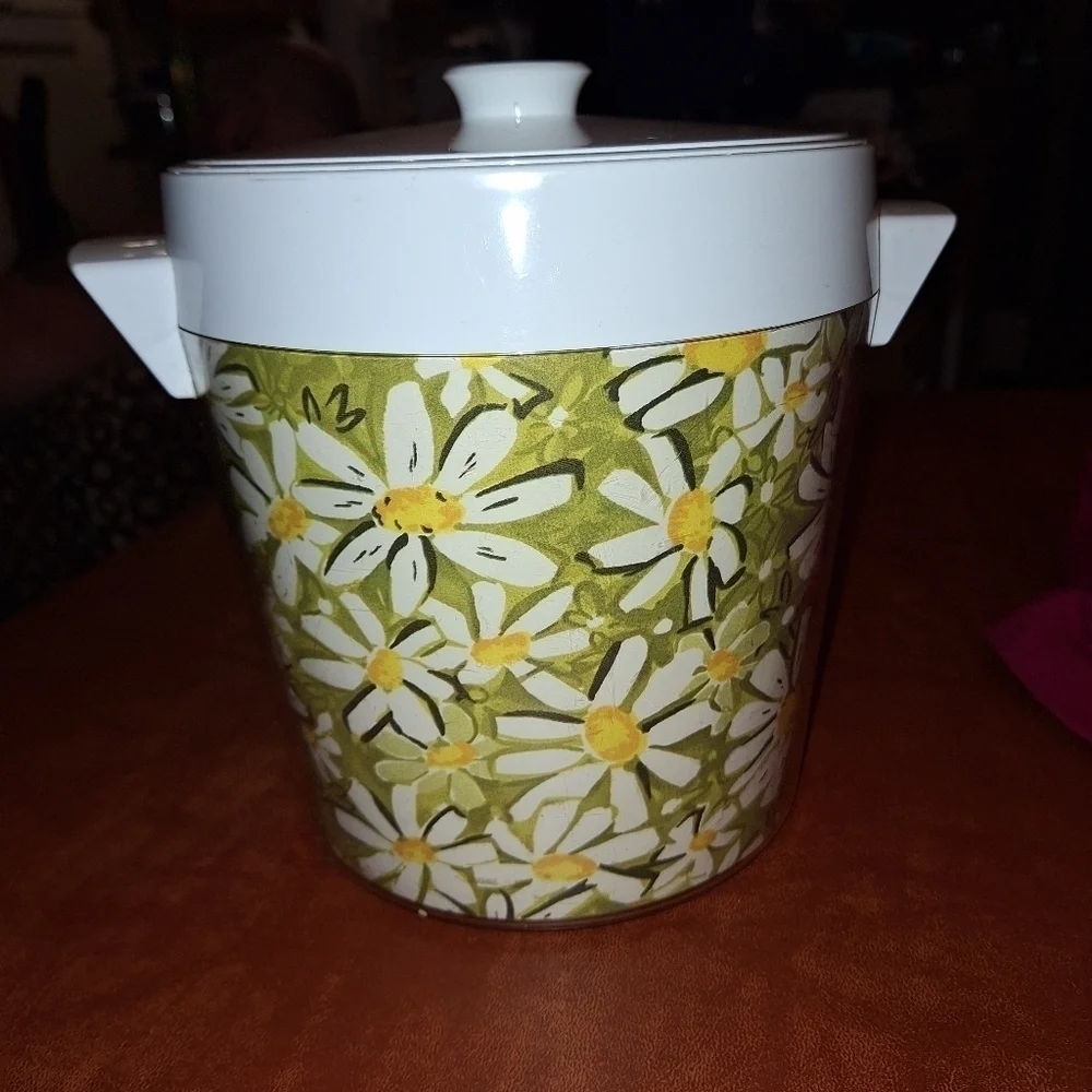 Vintage Flower Daisy Ice Bucket 70s